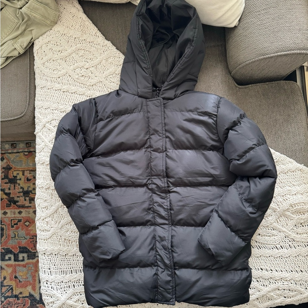 ASOS Thread Bare black puffer coat size 6/small women